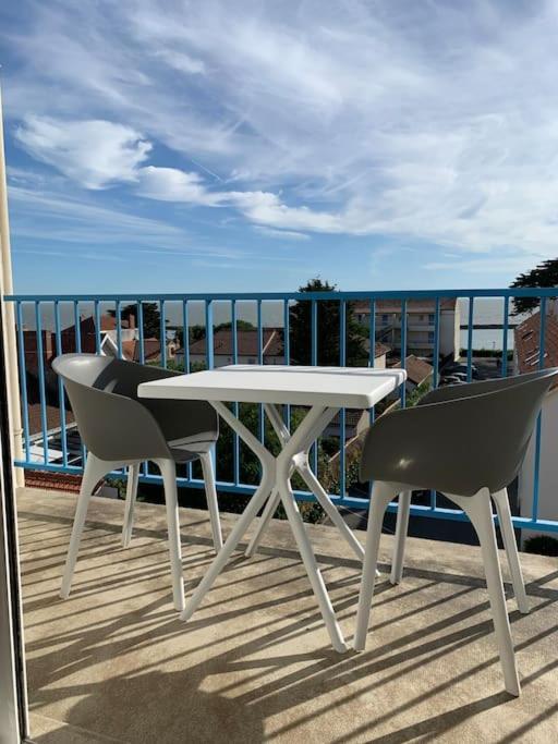 Studio Face Mer Acces Direct A La Plage La Bernerie-en-Retz Exterior photo
